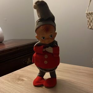 LARGE VINTAGE KNEE HUGGER ELF BIG EYE FEET FRECKLES JAPAN FELT CHRISTMAS